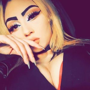 Meet your Posher, Joanna